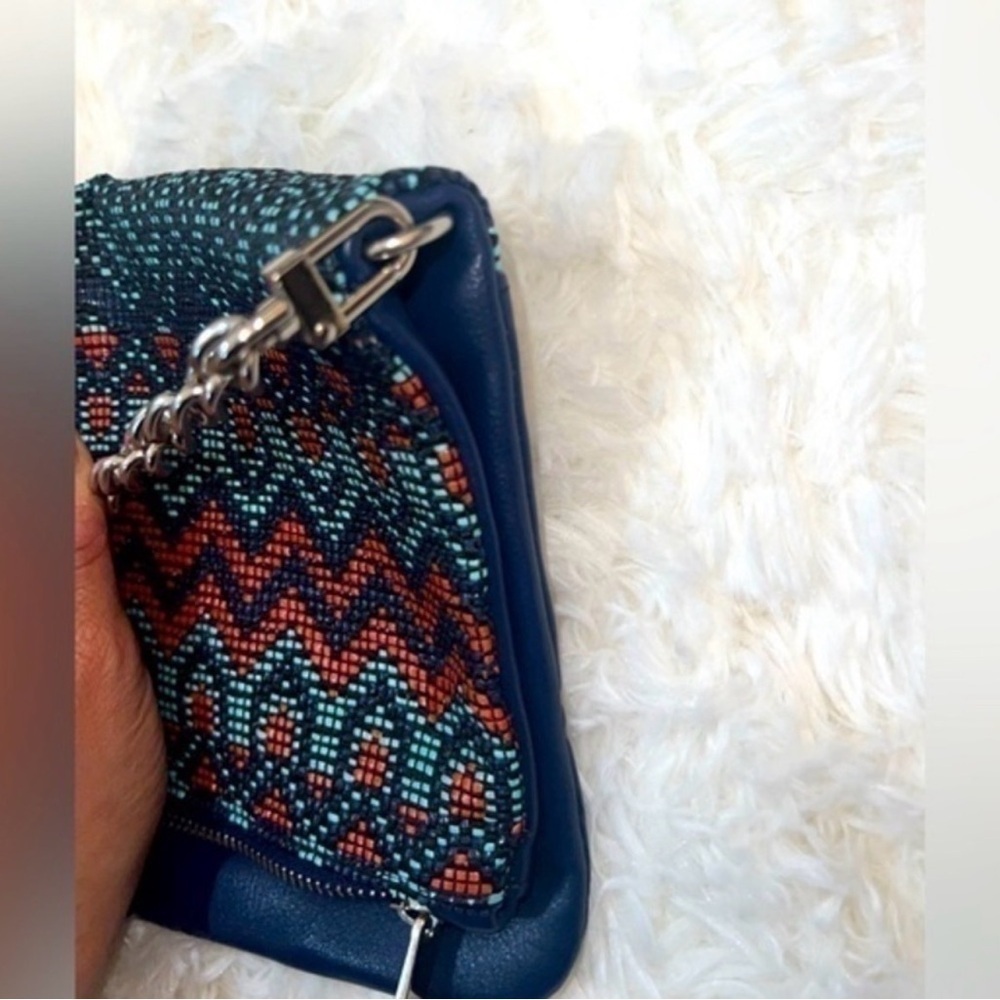Express Multicolor Patterned Clutch - Picture 2 of 7